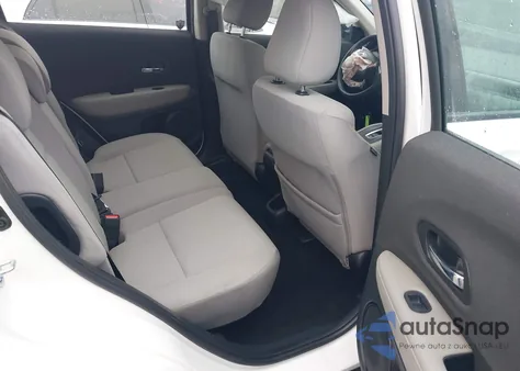 2021 Honda Hr-V Awd Lx z USA, uszkodzony, nr VIN 3CZRU6H37MM722253